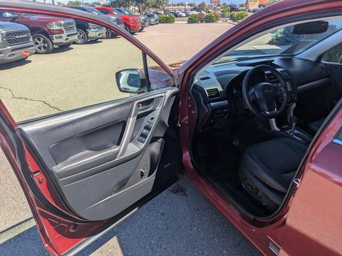 Used 2014 Subaru Forester 2.0XT Touring w/ Popular Package #2 AWD/4WD image 8