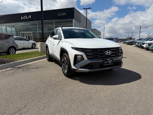 Used 2025 Hyundai Tucson SEL image 1