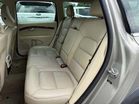Used 2015 Volvo XC70 T6 Premier Plus AWD/4WD image 13