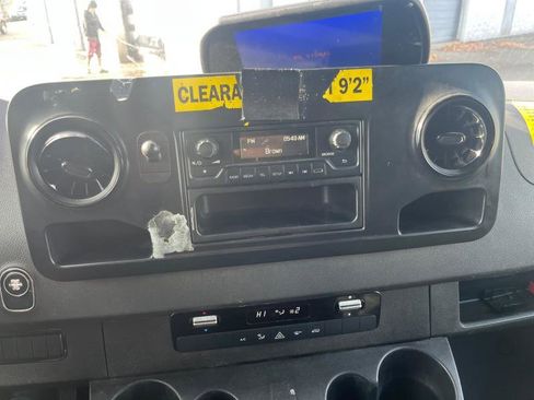 Used 2019 Mercedes-Benz Sprinter 170 image 14