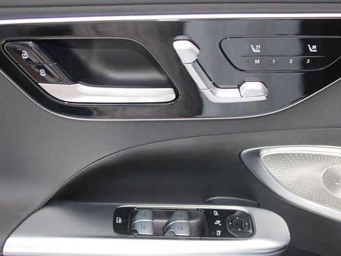 New 2026 Mercedes-Benz C 300 Sedan image 12