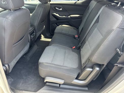 Used 2018 Chevrolet Traverse LS FWD image 26