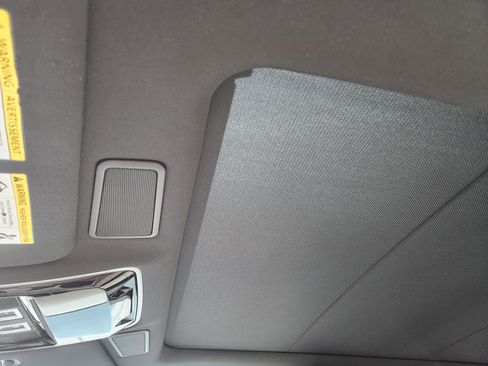 Used 2020 Land Rover Range Rover Sport HSE image 20