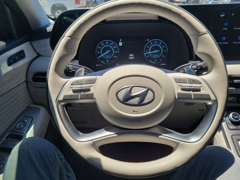 Used 2025 Hyundai Palisade Calligraphy FWD image 26