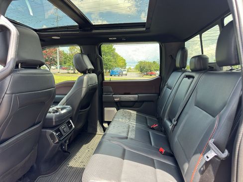 Used 2021 Ford F150 Lariat w/ Equipment Group 502A High AWD/4WD image 17