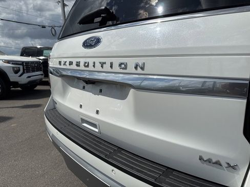 Used 2024 Ford Expedition Max Platinum image 33