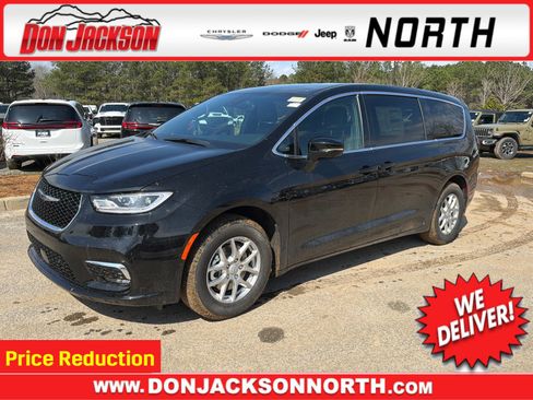 New 2026 Chrysler Pacifica Select image 1
