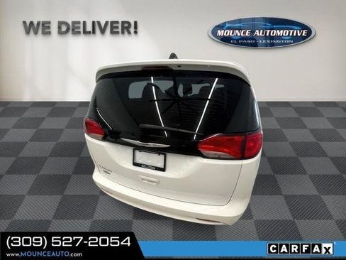 Used 2022 Chrysler Voyager LX FWD image 15