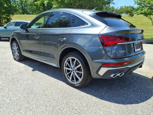 Used 2022 Audi SQ5 Premium Plus w/ Premium Plus Package AWD/4WD image 8