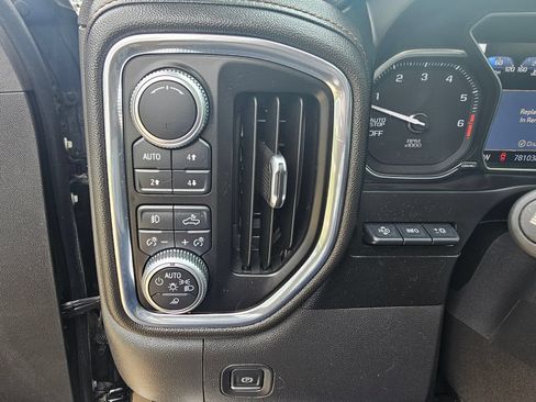 Used 2019 GMC Sierra 1500 AT4 w/ AT4 Premium Package AWD/4WD image 17
