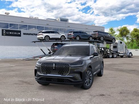 New 2026 Lincoln Aviator AWD image 2