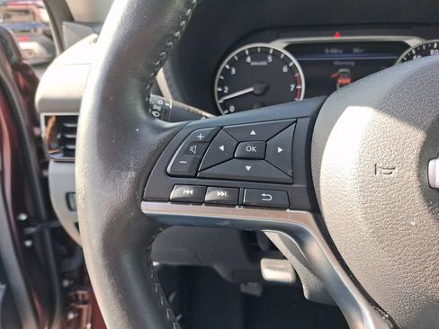 Used 2025 Nissan Sentra SV w/ All-Weather Package FWD image 25