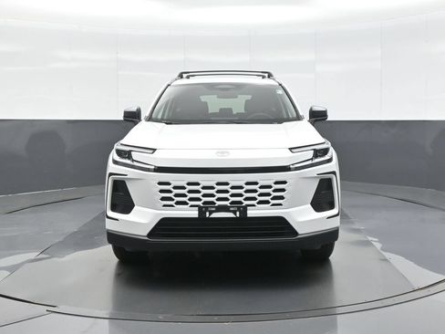 Certified 2026 Toyota RAV4 LE AWD/4WD image 2
