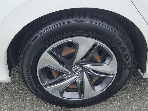 Certified 2020 Honda Civic LX image 9