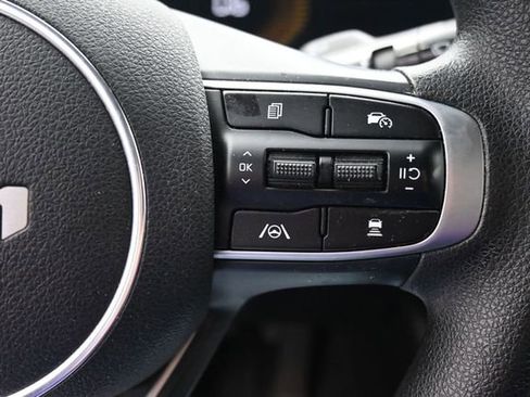 Used 2025 Kia K5 LXS FWD image 26