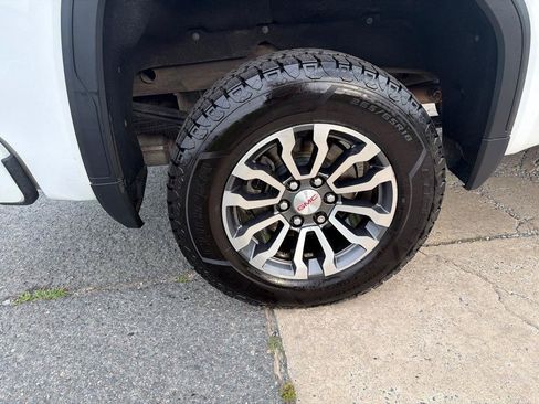 Used 2019 GMC Sierra 1500 AT4 w/ Technology Package AWD/4WD image 44
