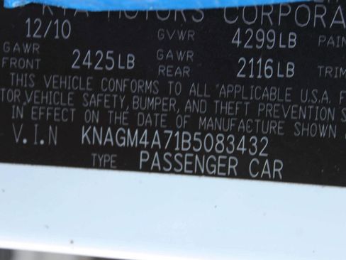 Used 2011 Kia Optima LX FWD image 10