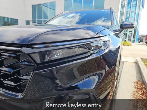 Certified 2025 Honda CR-V Sport image 21