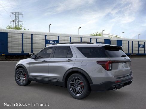 New 2026 Ford Explorer ST image 4