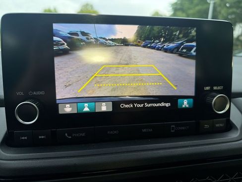 Used 2023 Honda Accord EX image 24