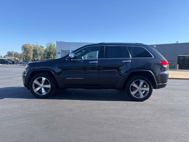 Used 2016 Jeep Grand Cherokee Limited w/ Luxury Group II AWD/4WD image 4