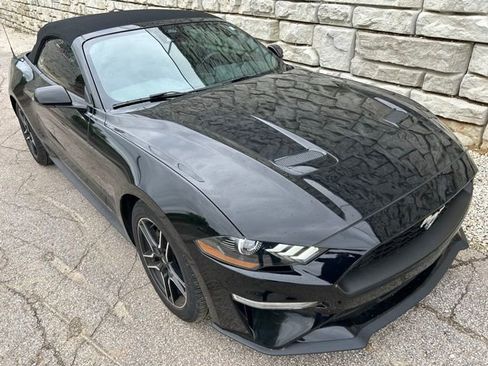 Used 2023 Ford Mustang Convertible w/ Equipment Group 101A RWD image 7