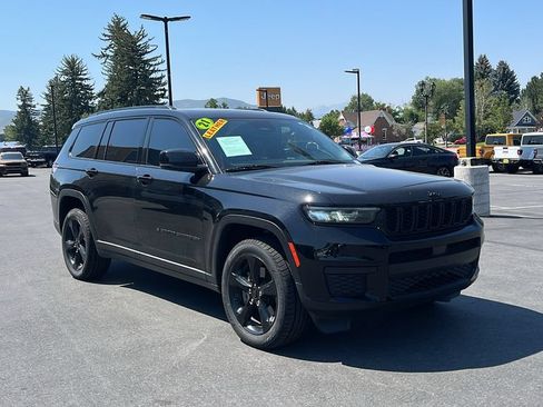 Used 2021 Jeep Grand Cherokee L Laredo AWD/4WD image 3