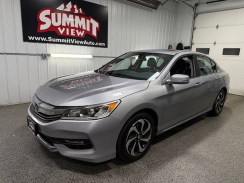 Used 2016 Honda Accord EX image 1