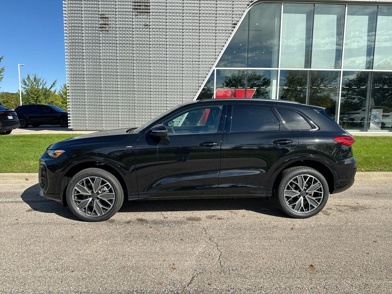 New 2026 Audi Q5 Premium Plus AWD/4WD image 26