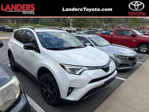 Used 2018 Toyota RAV4 SE w/ Power Extra Value Package image 1