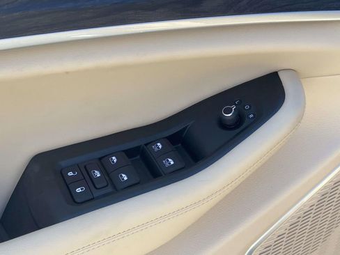 New 2026 Jeep Grand Cherokee L Limited RWD image 15