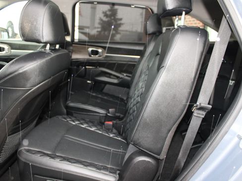 Used 2023 Kia Sorento SX Prestige image 27
