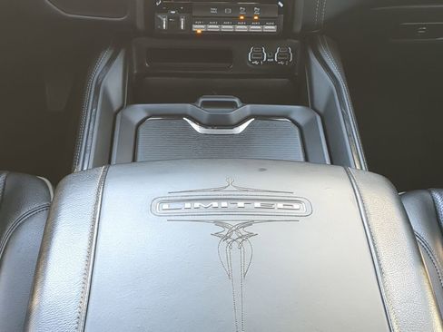 Used 2022 RAM 3500 Limited image 19