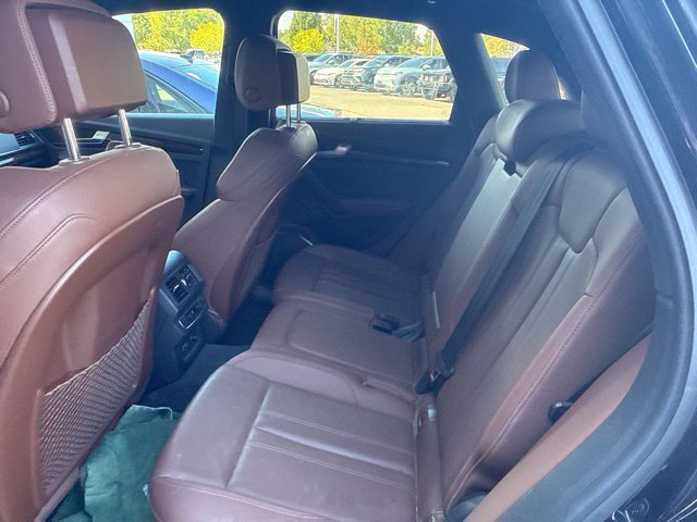 Used 2020 Audi Q5 e Premium Plus AWD/4WD image 12