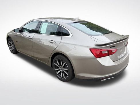 Used 2023 Chevrolet Malibu RS w/ LPO, Floor Liner Package FWD image 5