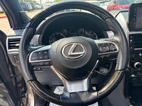 Used 2023 Lexus GX 460 Premium w/ Premium Package AWD/4WD image 13