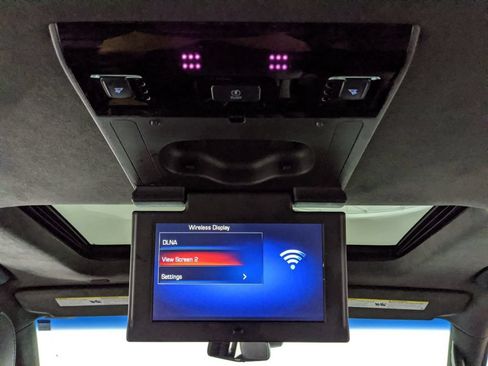 Used 2019 Cadillac Escalade ESV Platinum AWD/4WD image 14