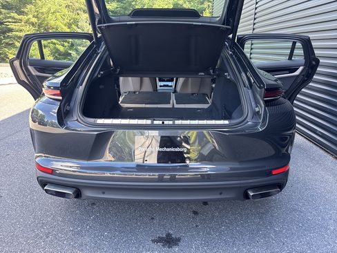 New 2026 Porsche Panamera 4 AWD/4WD image 26