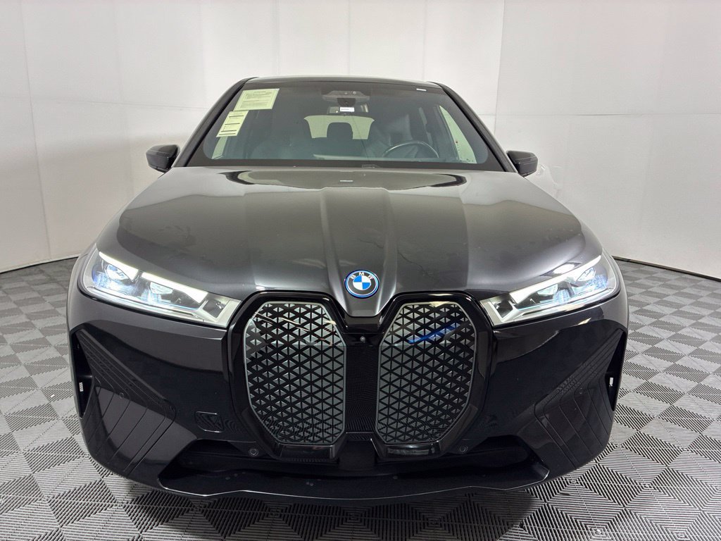 Certified 2024 BMW iX xDrive50 w/ Premium Package AWD/4WD image 3