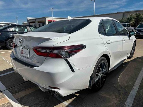 Certified 2024 Toyota Camry SE image 7