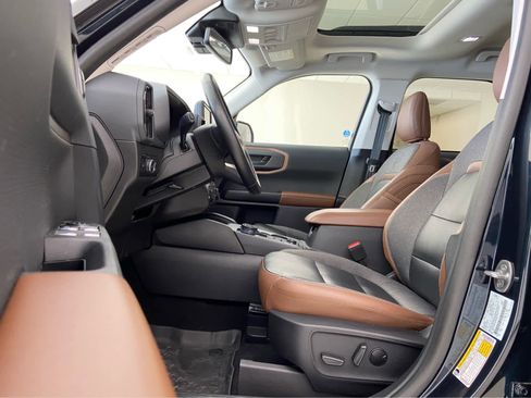 Used 2023 Ford Bronco Sport Outer Banks w/ Tech Package image 13