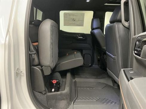 New 2026 GMC Sierra 1500 AT4 w/ AT4 Premium Package AWD/4WD image 14