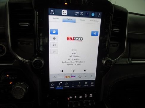 Used 2022 RAM 1500 Limited image 12