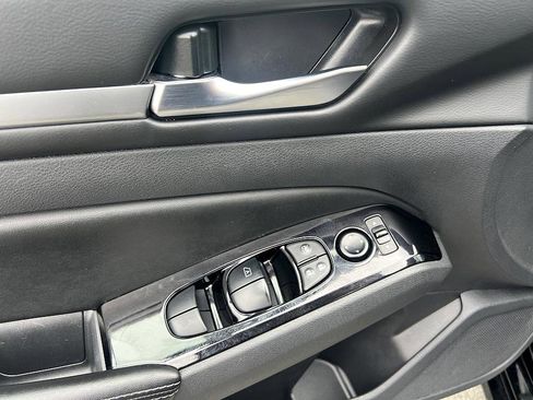 Certified 2023 Nissan Altima 2.5 SV image 15