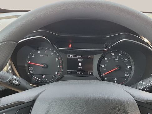 Used 2023 Chevrolet TrailBlazer LT w/ Convenience Package FWD image 18
