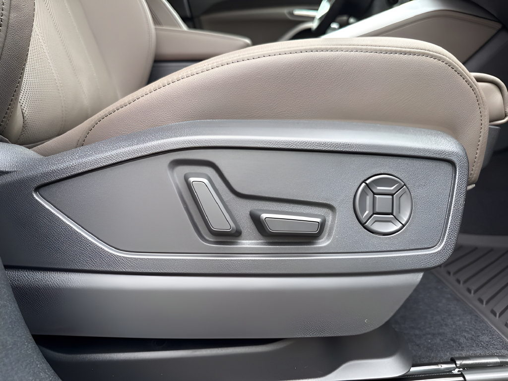 New 2026 Audi Q5 Premium Plus AWD/4WD image 45