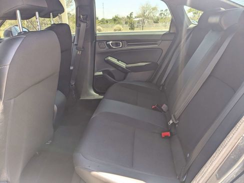 Used 2022 Honda Civic Sport image 15