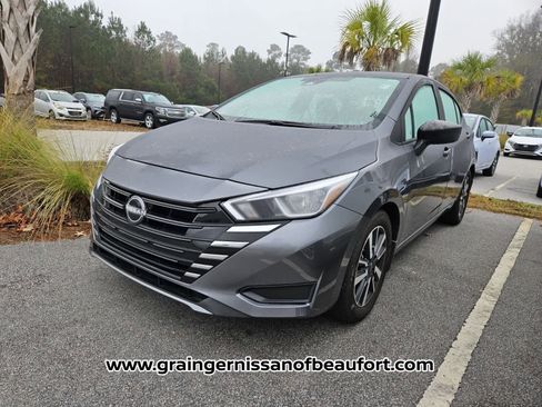 Used 2024 Nissan Versa S w/ S Plus Package image 5