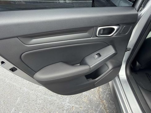 Used 2023 Honda Civic EX-L image 14