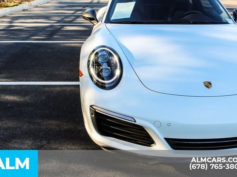 Used 2019 Porsche 911 Carrera T image 12